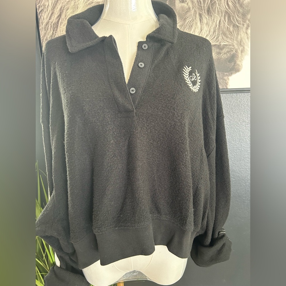 Victoria’s Secret PINK varsity style pullover size XXL